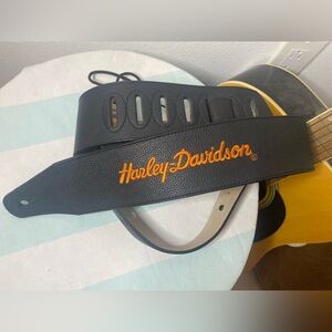 Rare Genuine HD Script Logo Dunlop Leather Guitar Strap NWOT